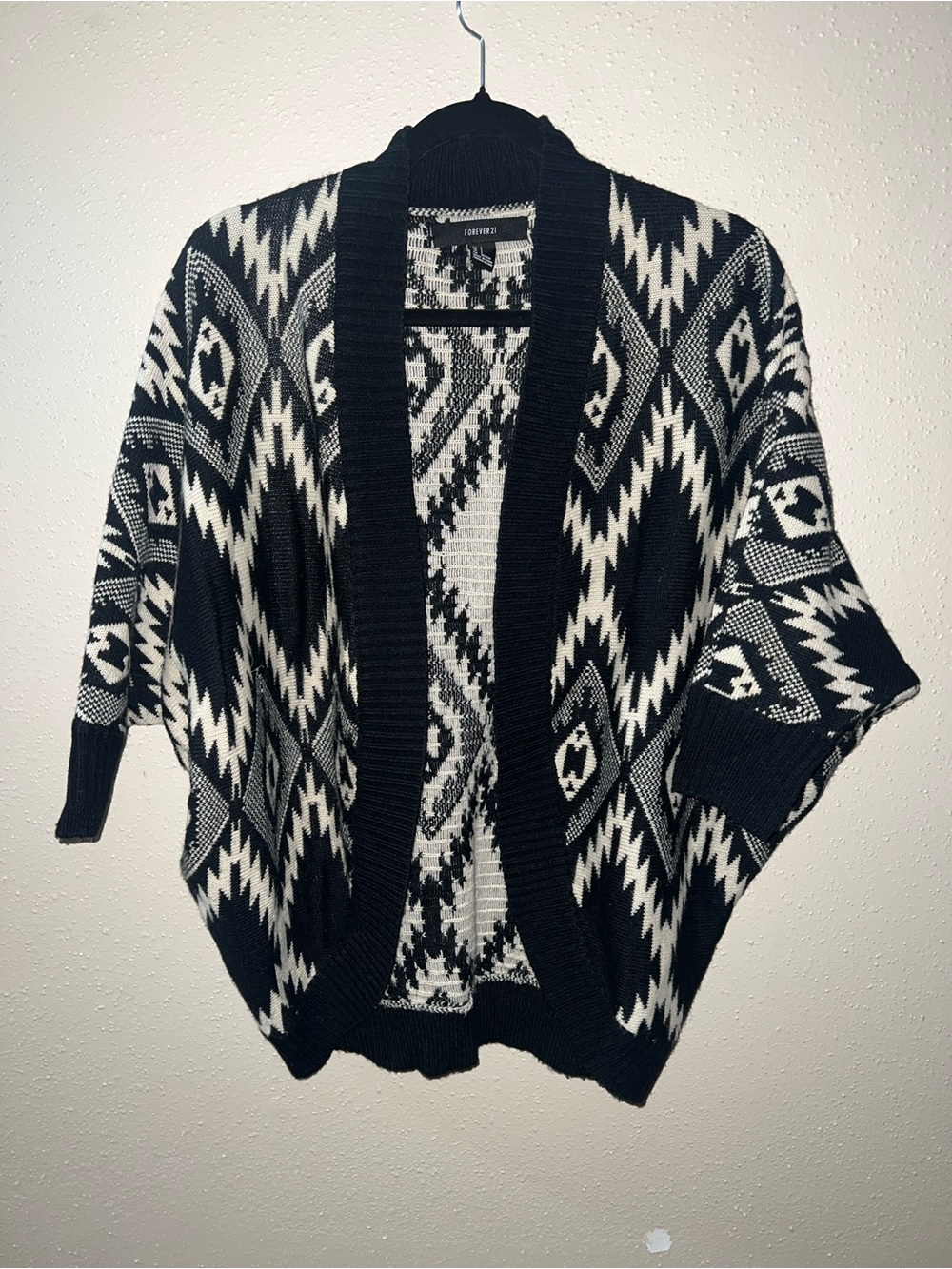 Forever 21 Black & White Aztec Open-Front Poncho Cardigan